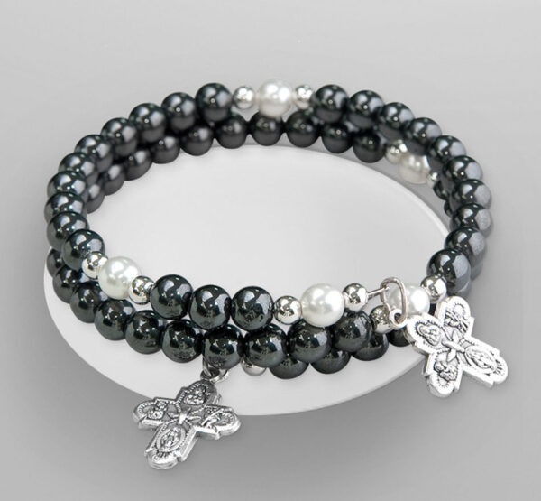 Brazalete hematite con cruces. Muelle-0