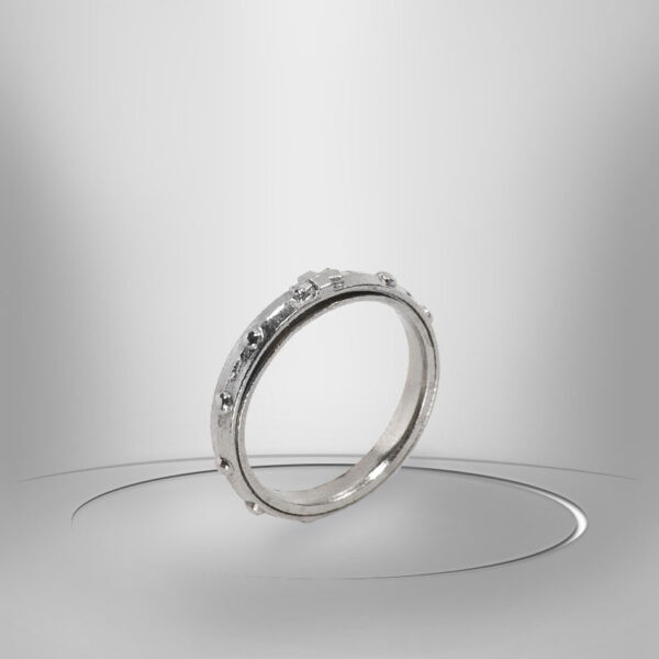 Anillo de Rosario. Metal-0