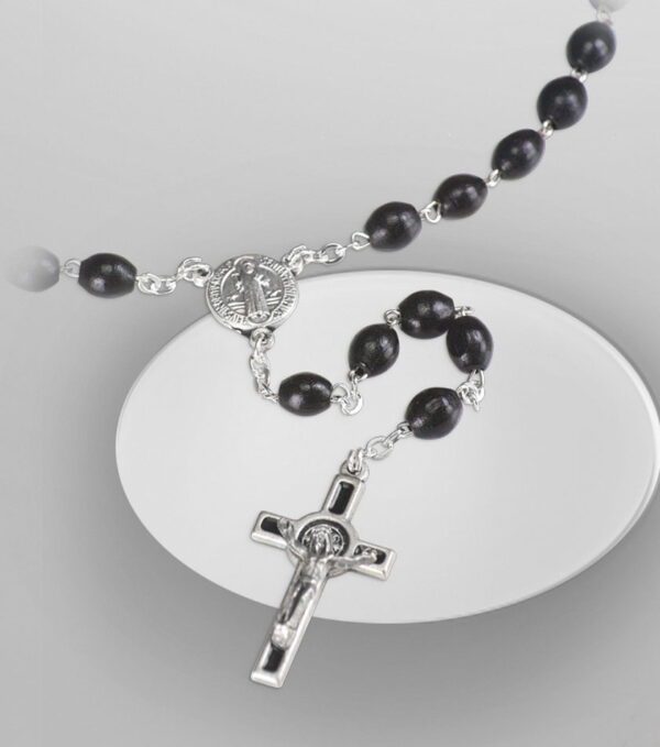 Rosario de San Benito con cruz, en madera y metal-0