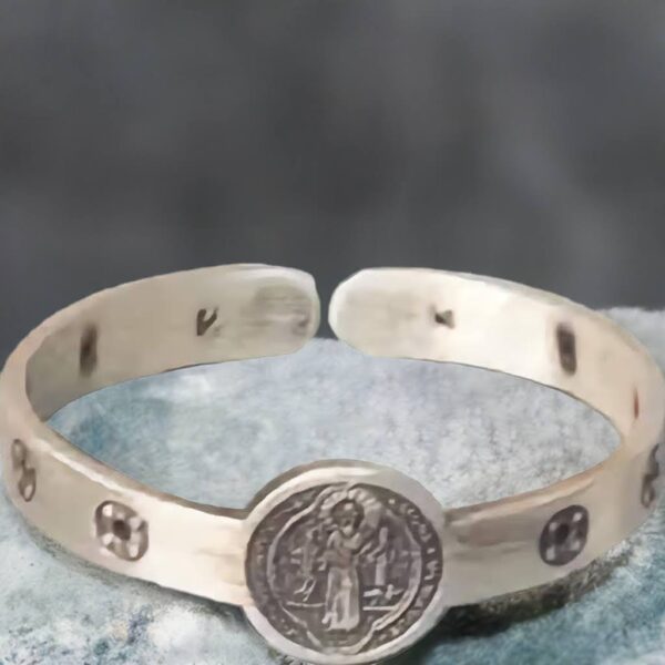 Anillo San Benito. Plata