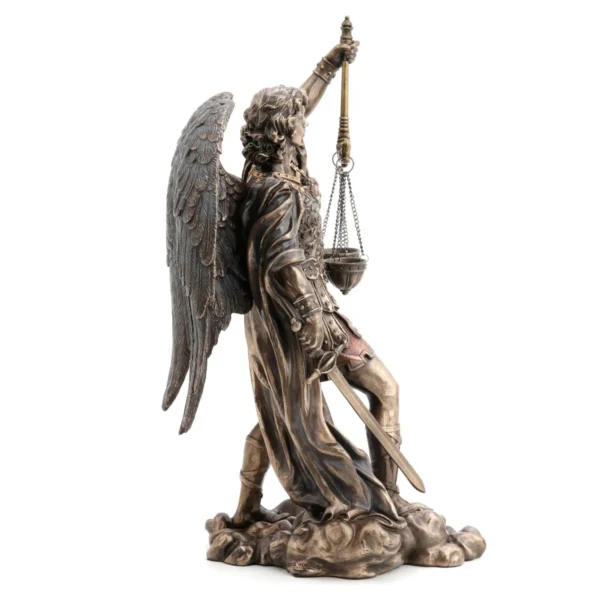 San Miguel Arcangel. Bronce. Varias medidas