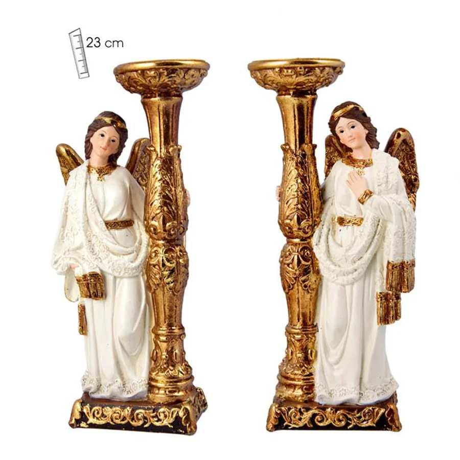 Couple of worshiping angels