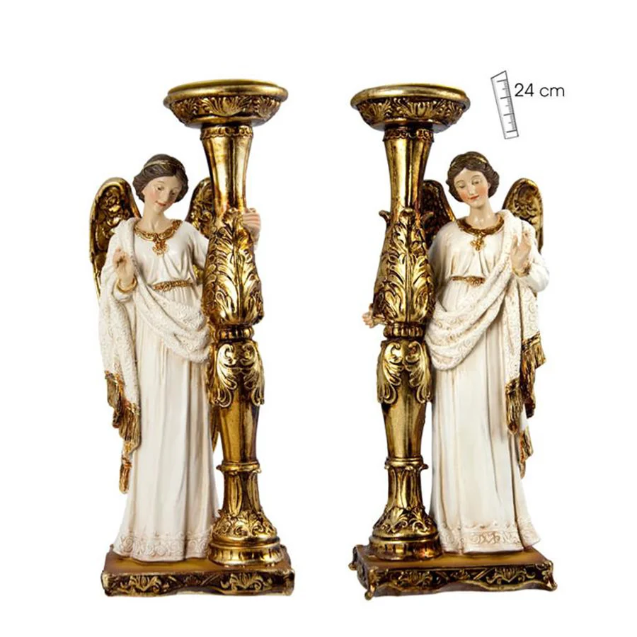 Couple of worshiping angels