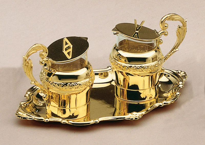 Cruet set