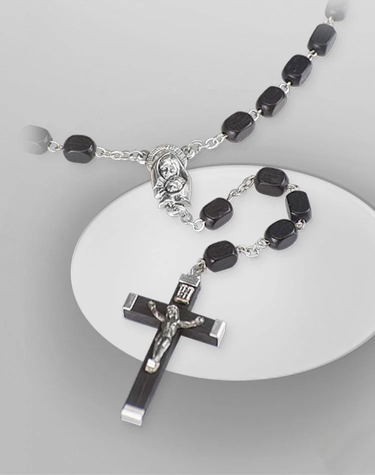 Wood rosary. Black color